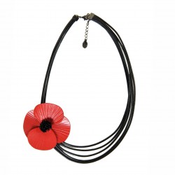 collier coquelicot en cuir asymétrique et cordons cuir